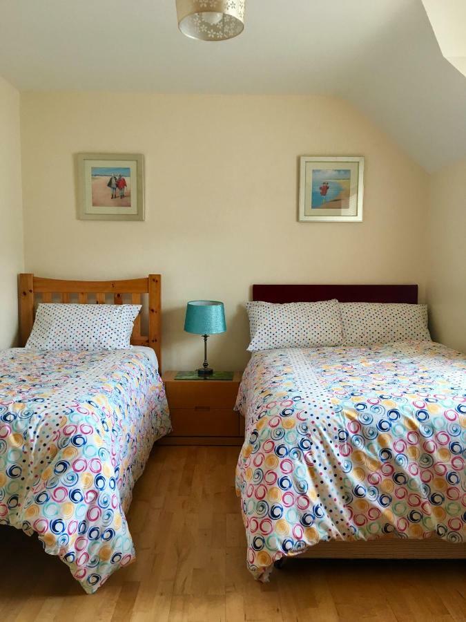 Fuchsia House Villa Knights Town Dış mekan fotoğraf